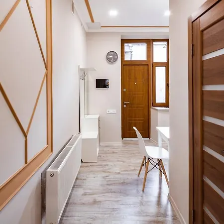 Apartment на пекарській 15